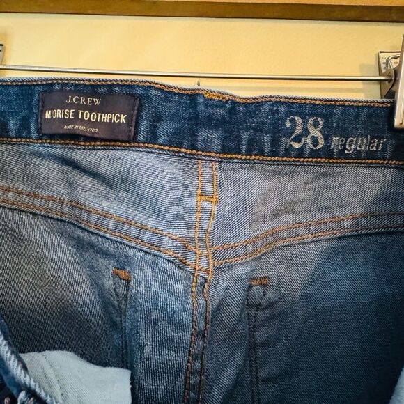 J. Crew Blue Skinny Jeans with Rich Denim Hue - Picture 4 of 7